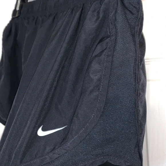 Nike Black Running Shorts - Picture 3 of 4